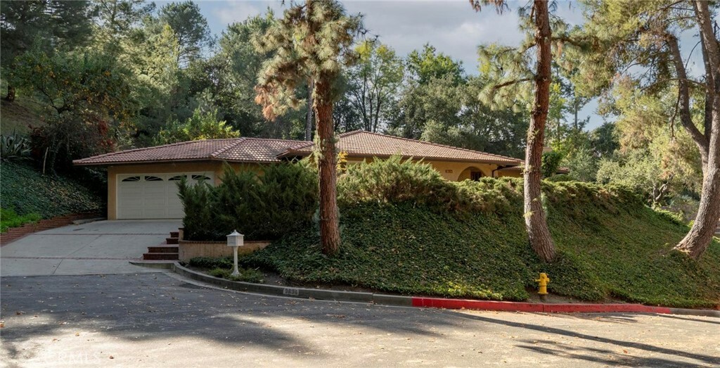 Property Photo:  3634 Fullmoon Drive  CA 91206 