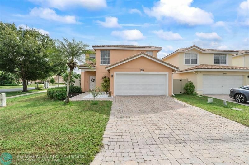 Property Photo:  11922 Donlin Dr  FL 33414 