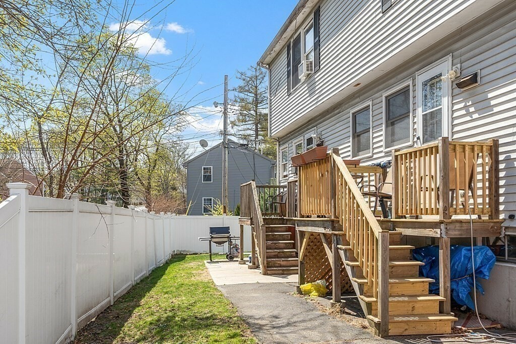 Property Photo:  18 Massasoit Rd A  MA 01604 