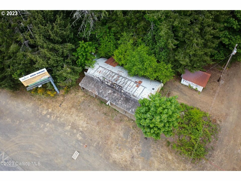 Property Photo:  42785 Highway 26  OR 97138 