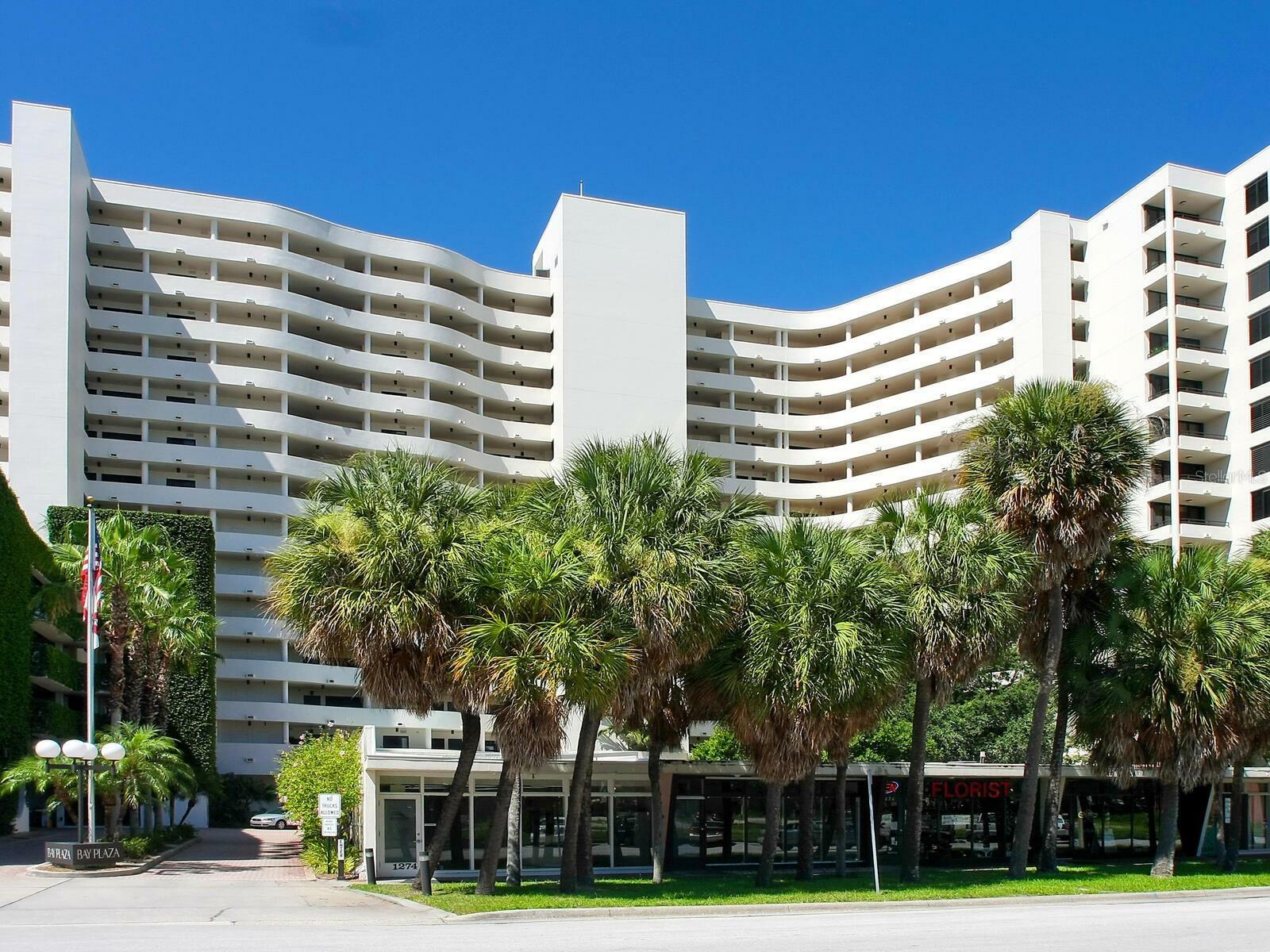 Property Photo:  1255 N Gulfstream Avenue 305  FL 34236 