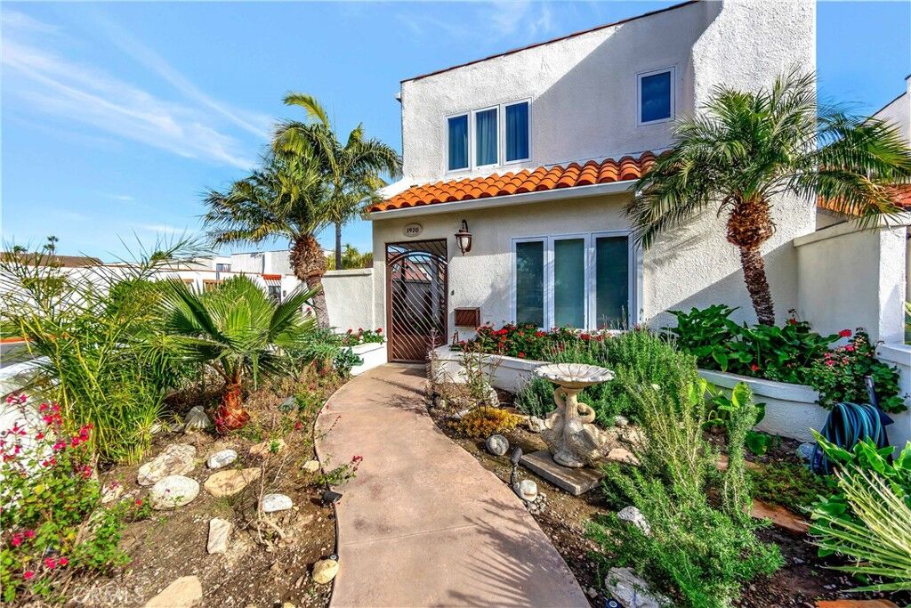 Property Photo:  1920 California Street  CA 92648