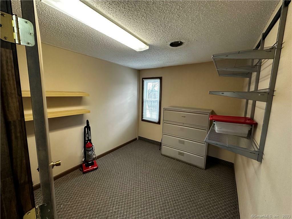 Property Photo:  380 South Center Street 2D  CT 06096 