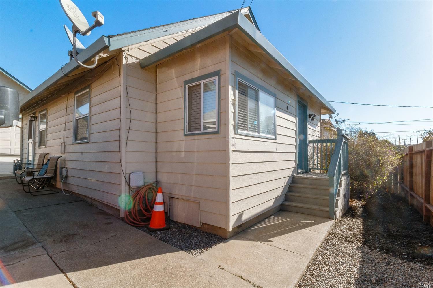 Property Photo:  4 Idora Avenue  CA 94590 