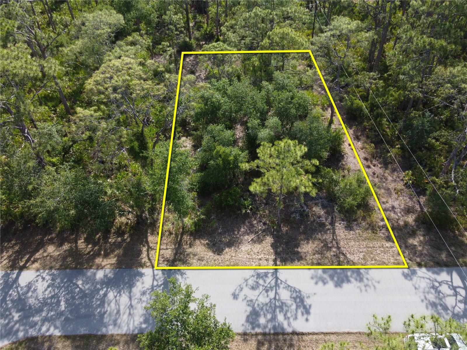 Property Photo: 487 Halloran Street FL 33953