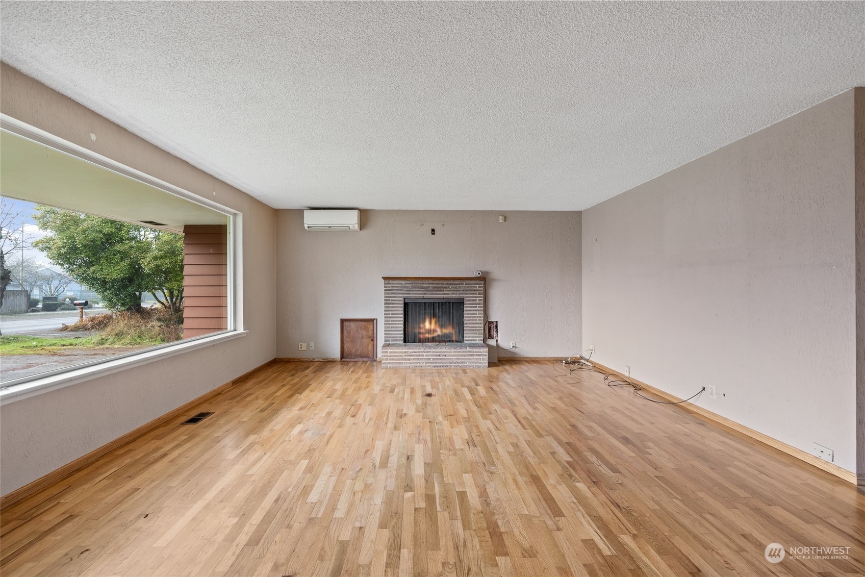 Property Photo: 523 127th Street E WA 98445