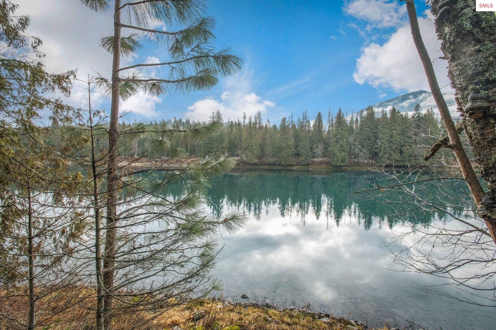 Property Photo:  Lot 6 W River Dr  ID 83811 