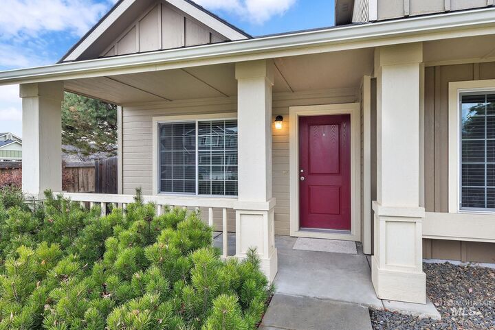 Home for sale in Meridian 148 E Ironstone Dr., Meridian, ID 83646