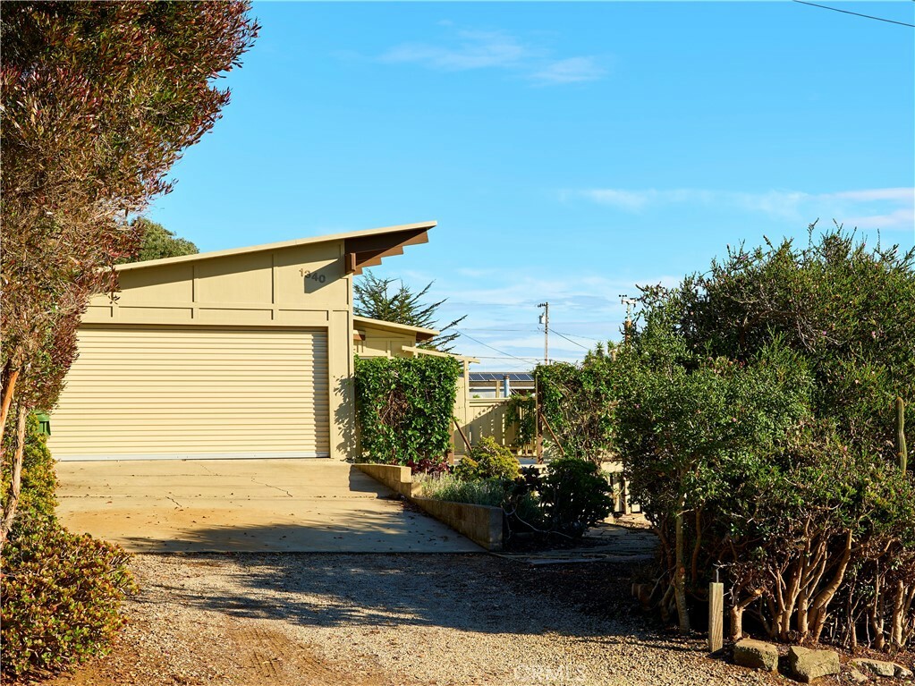 Property Photo:  1340 14th Street  CA 93402 