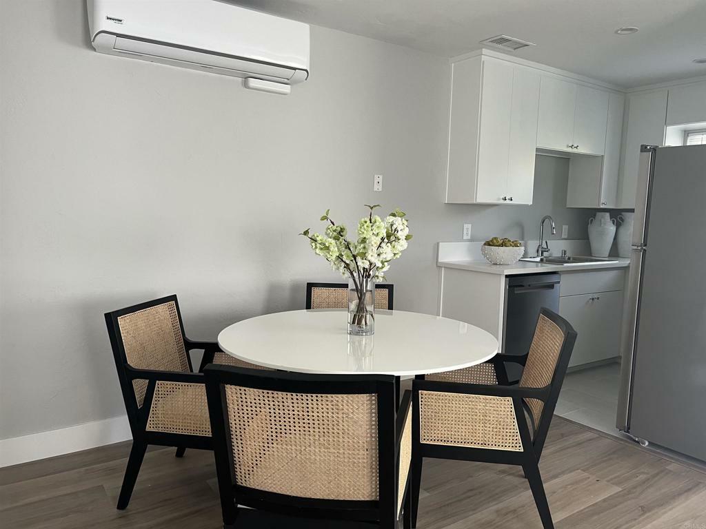 Property Photo: 754 E Ave CA 92118