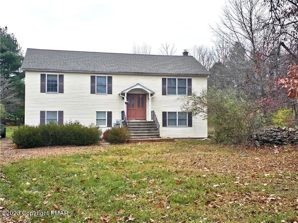 Property Photo: 211 Ellen Court PA 18360