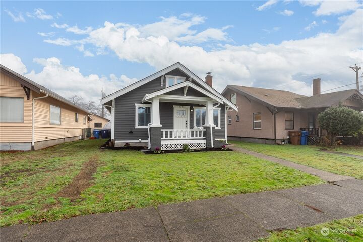 Property Photo:  6243 S Warner Street  WA 98409 