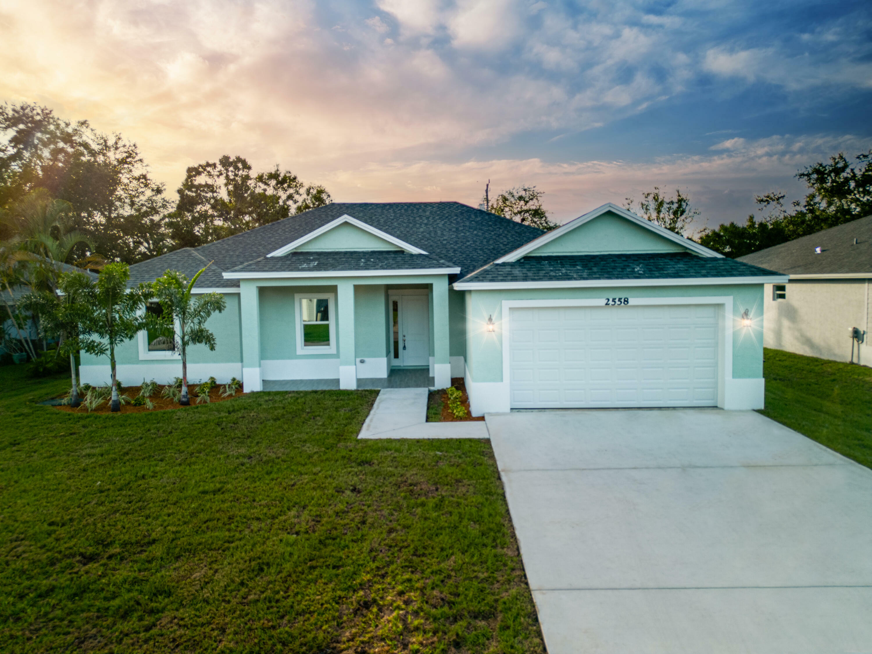 Property Photo:  4510 SW Wabash Street  FL 34953 