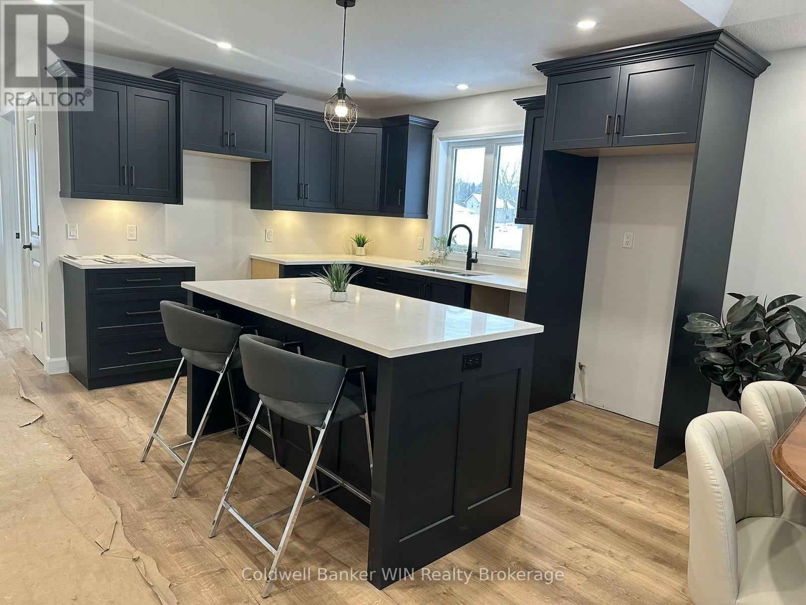 Property Photo:  217 Elgin Street  ON N0G 2P0 