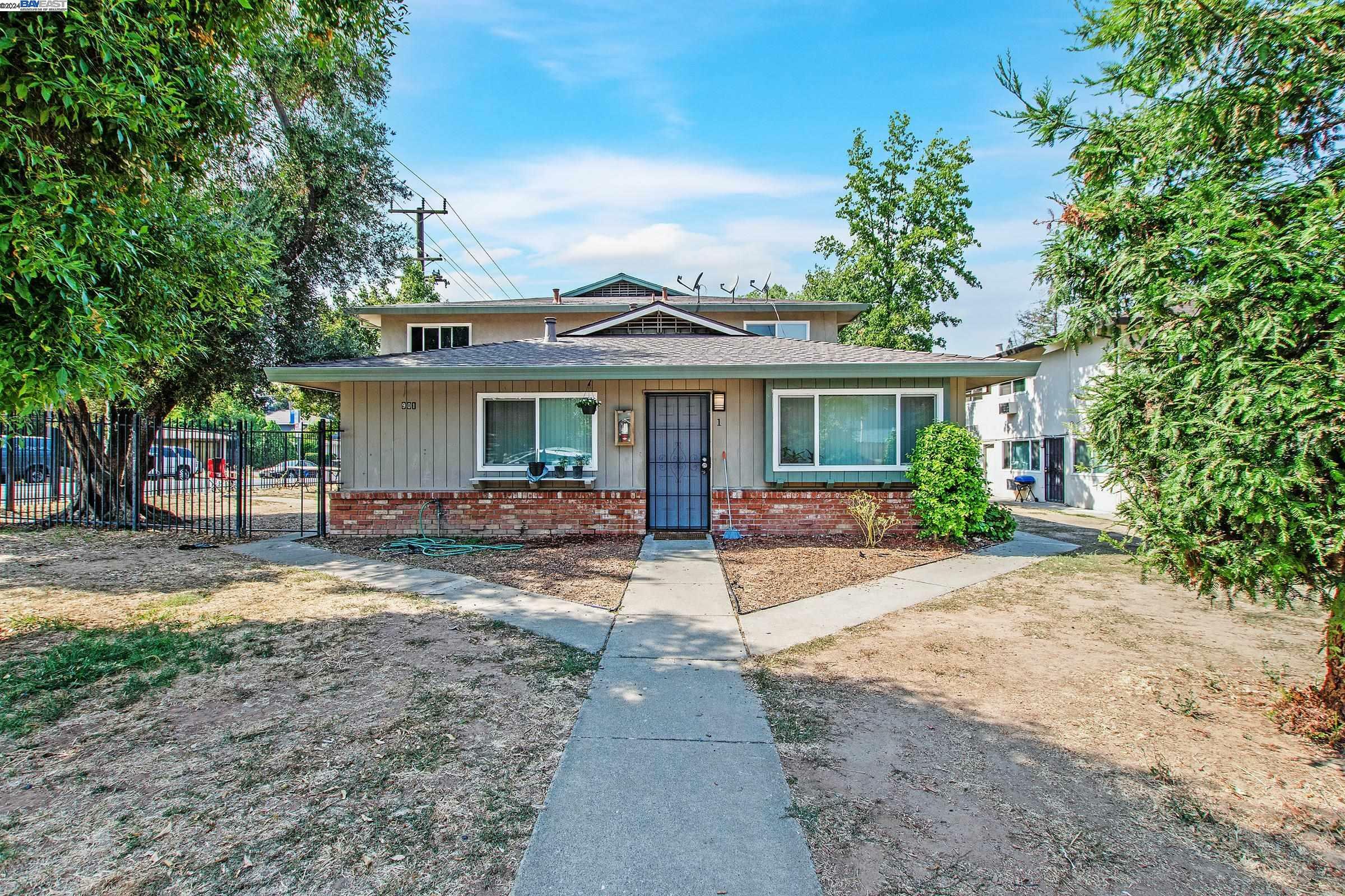 Property Photo:  901 Carro Dr  CA 95825 