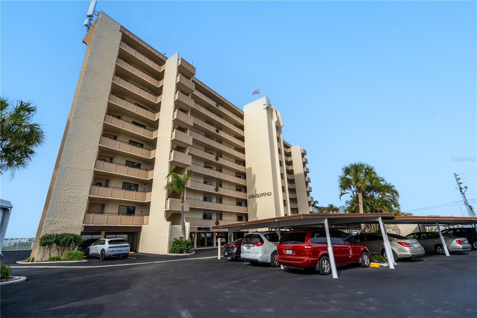 Property Photo:  840 The Esplanade N 402  FL 34285 