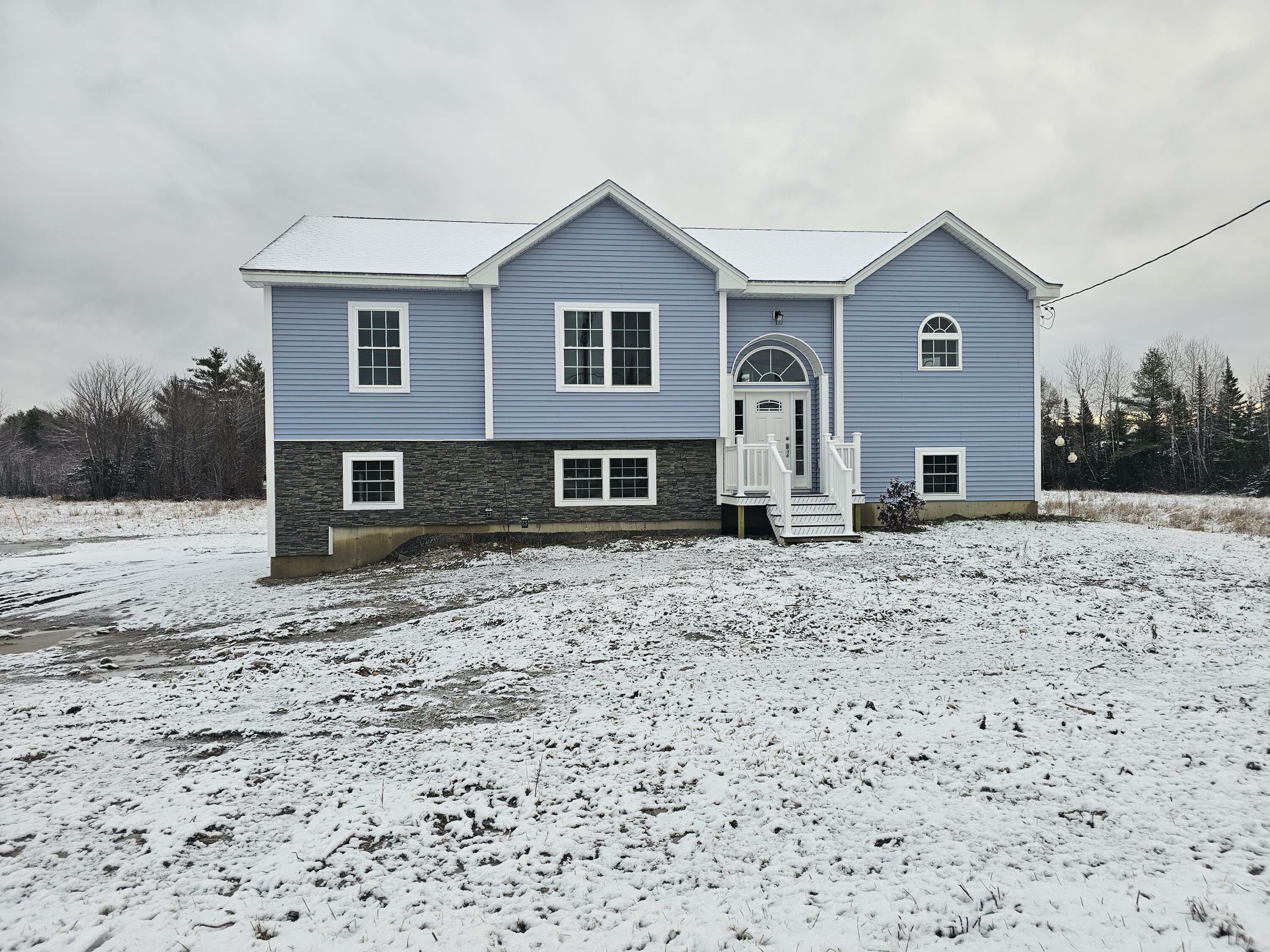 Property Photo:  275 Partridge Lane  ME 04401 