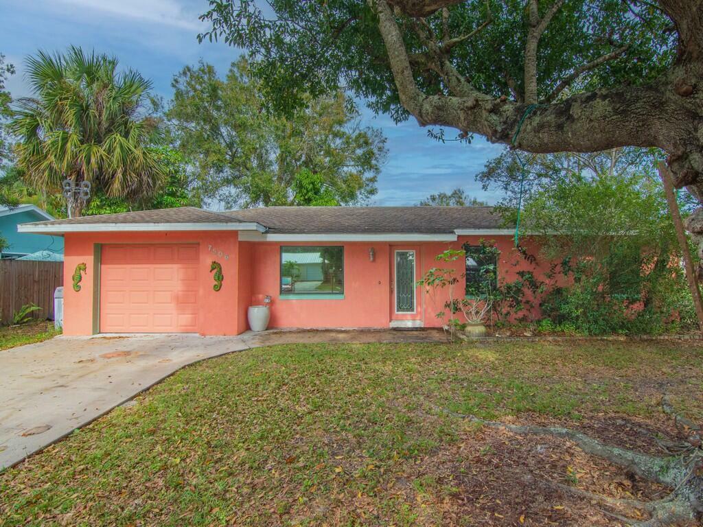 Property Photo:  7506 Donlon Road  FL 34951 