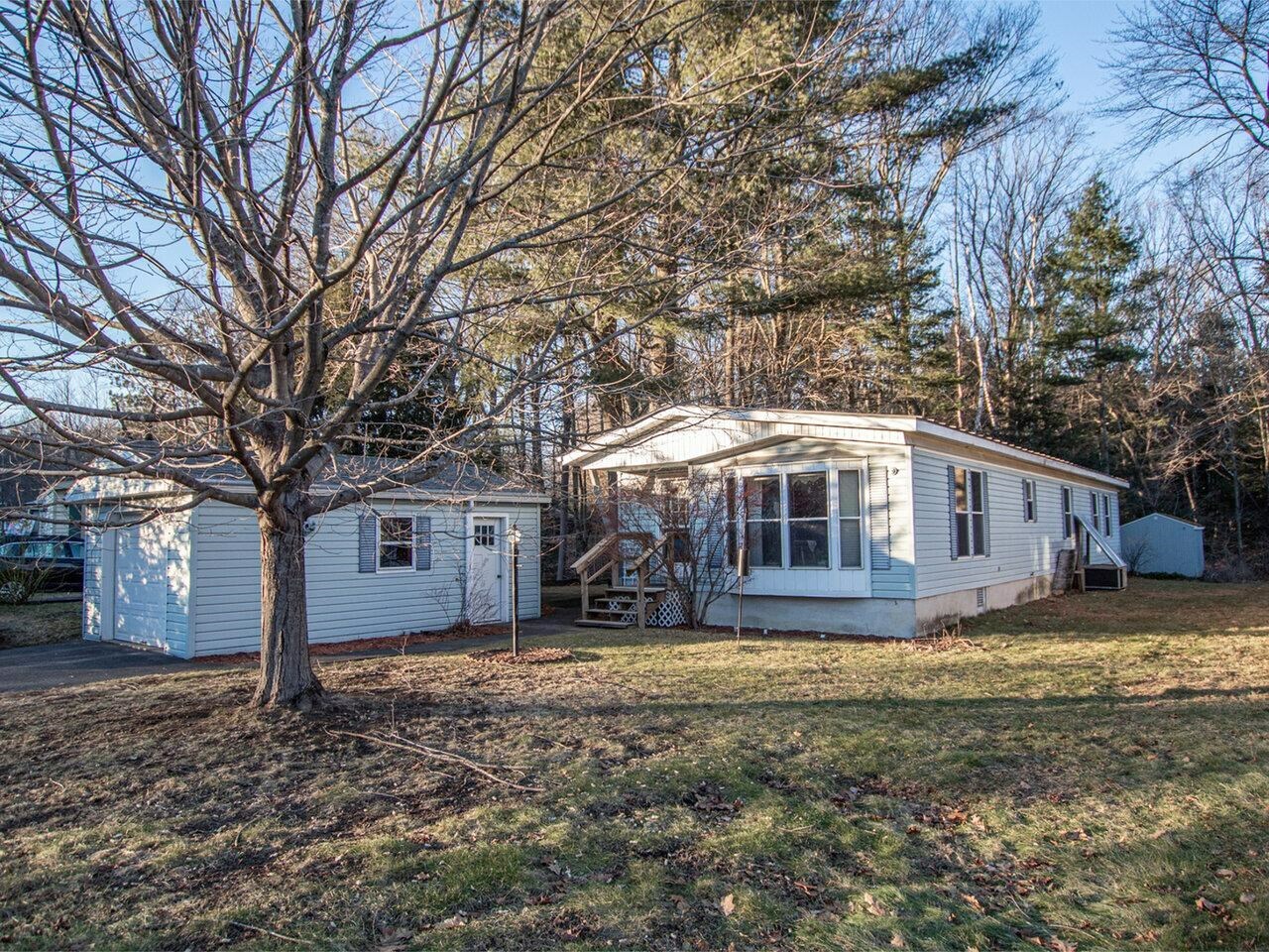 Property Photo:  836 Middlewood Road  VT 05495 