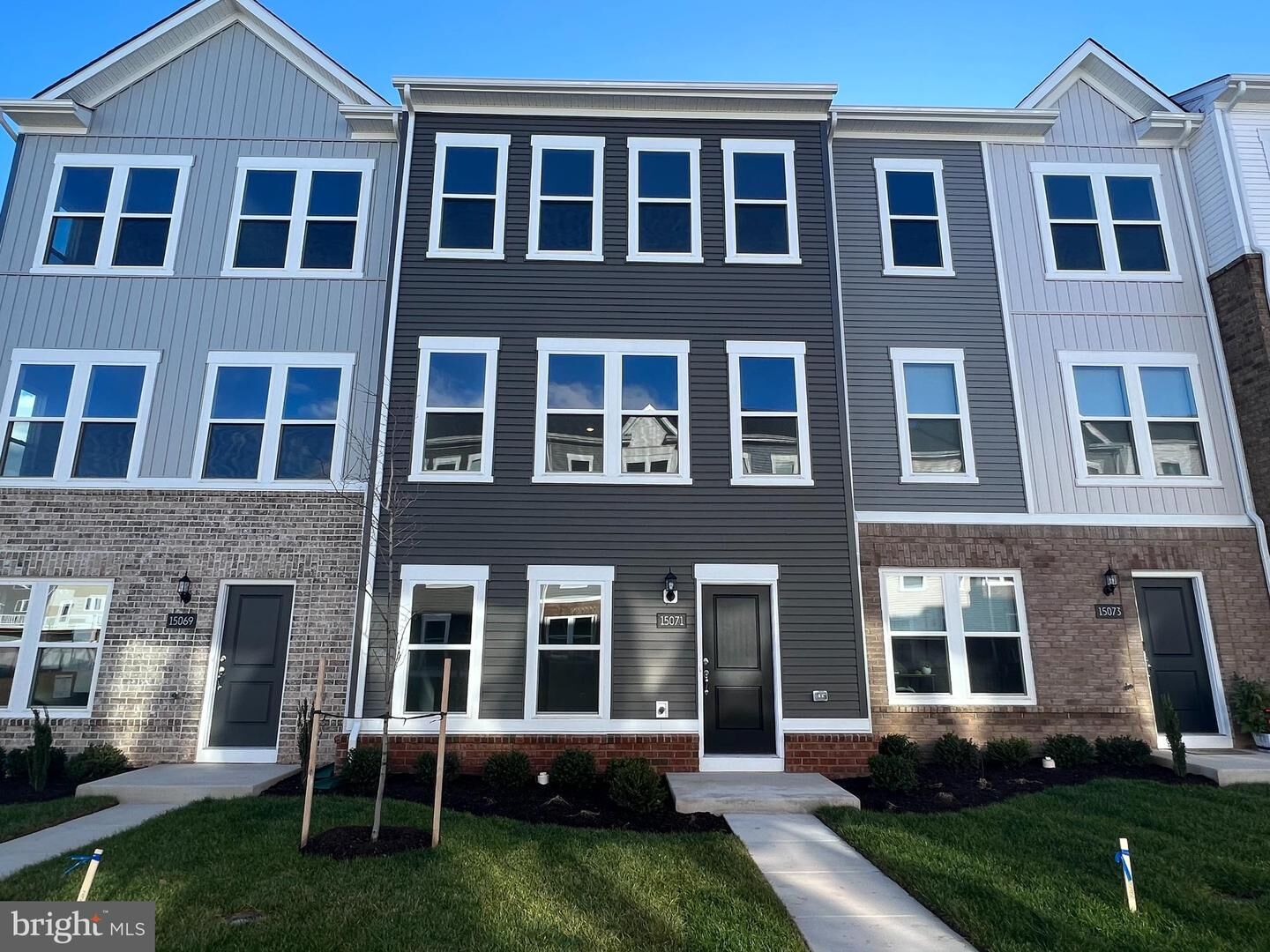 Property Photo: 15071 Jaxton Square Lane VA 20169