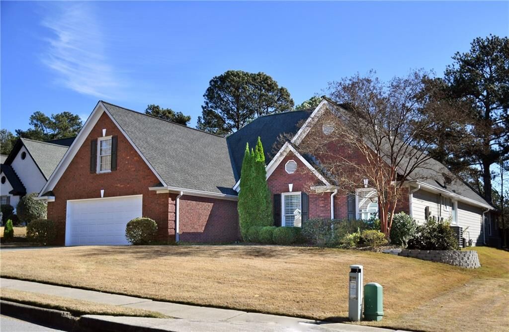 Property Photo: 2705 The Terraces Way GA 30019
