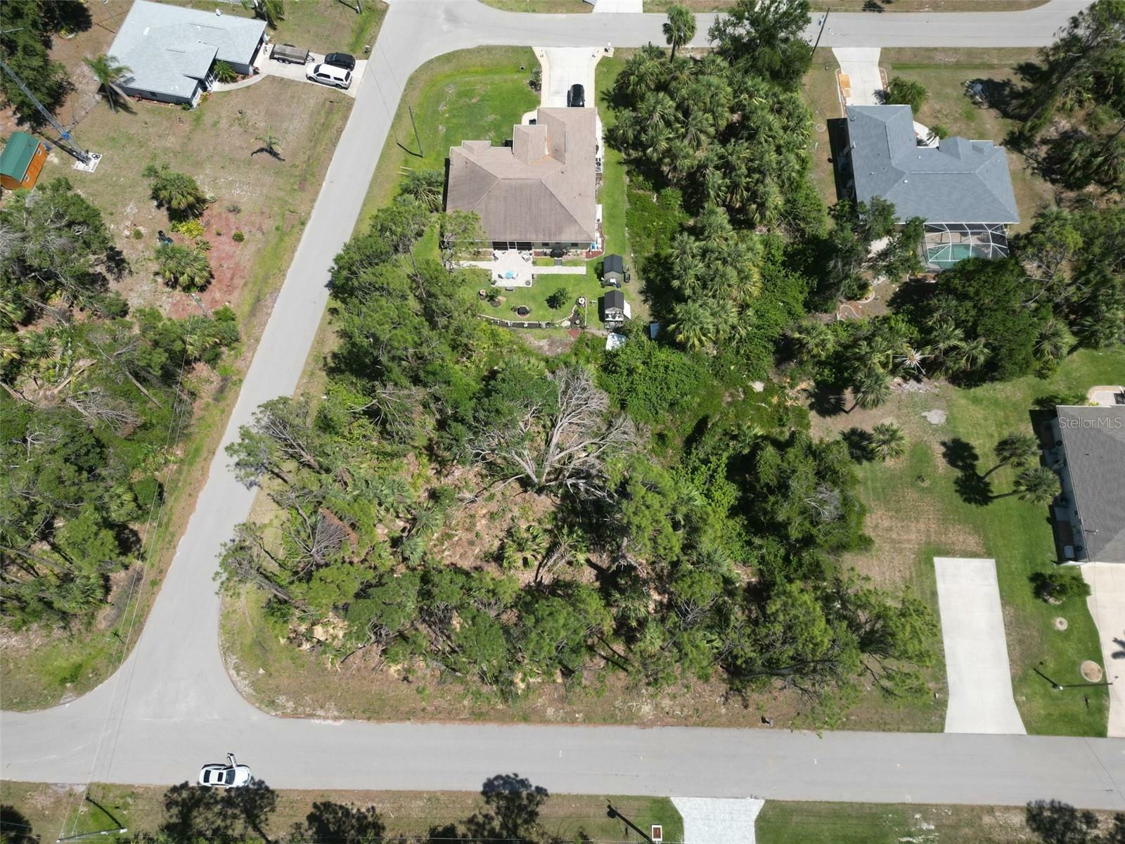 Property Photo:  Petunia Terrace  FL 34286 