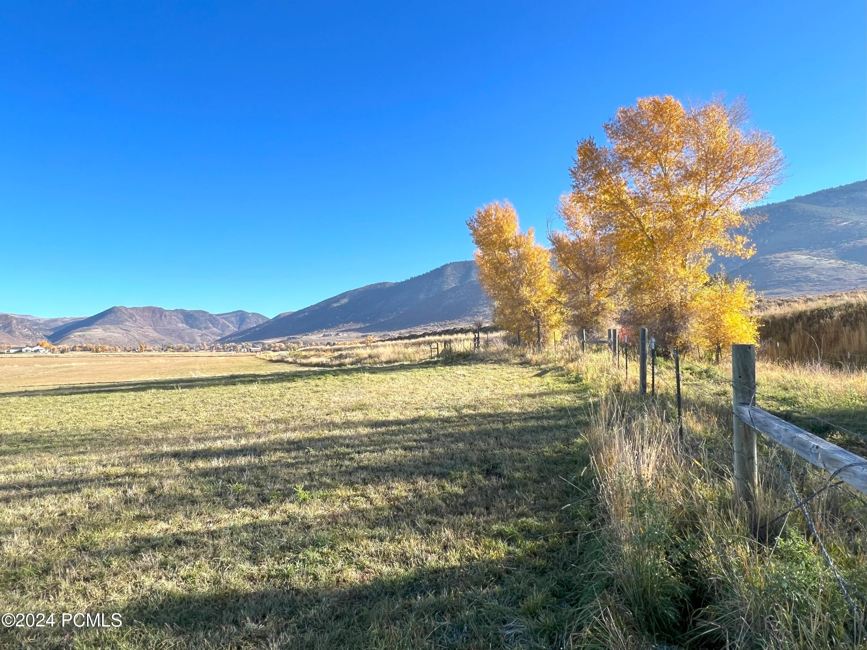 Property Photo:  455 N 3200 N  UT 84036 