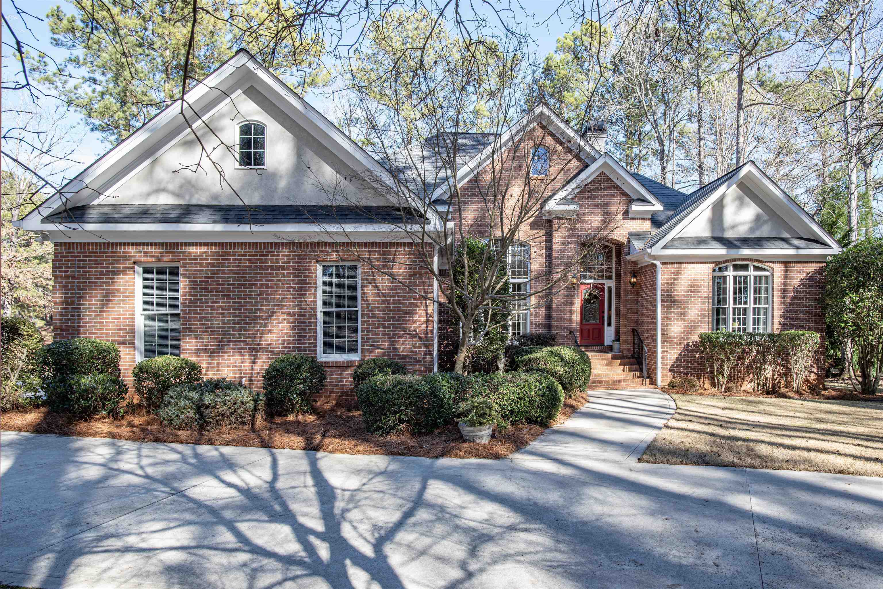 Property Photo: 1020 Spyglass Hill GA 30642