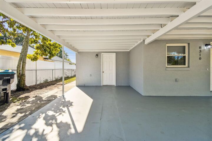 Property Photo: 8310 Baja Boulevard FL 32817