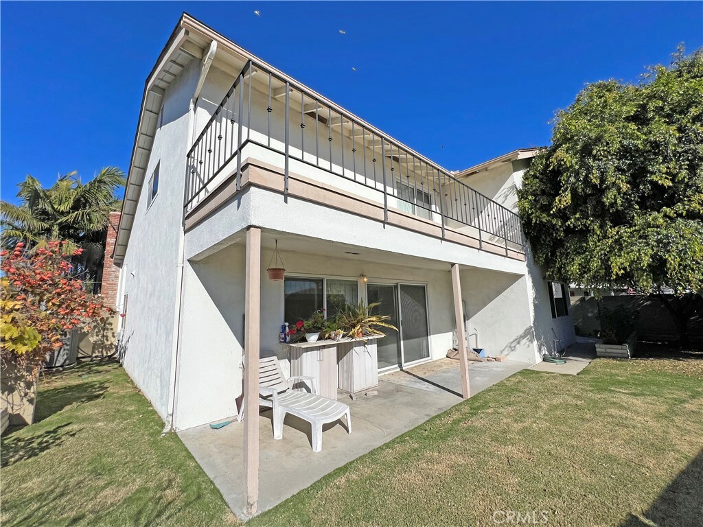 Property Photo: 9302 Downing Circle CA 92683