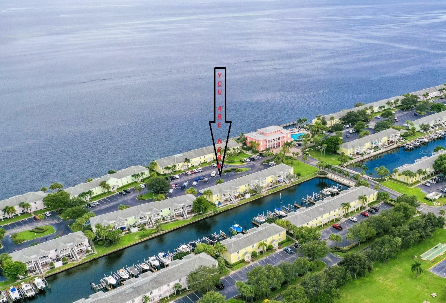 Property Photo:  4911 Coquina Key Drive SE F  FL 33705 