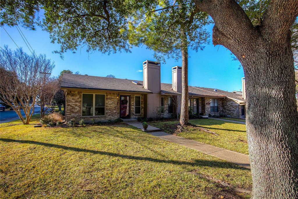 Property Photo:  10838 Pagewood Drive 70  TX 75230 