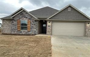 Property Photo:  1201 Pear Boulevard  AR 72719 