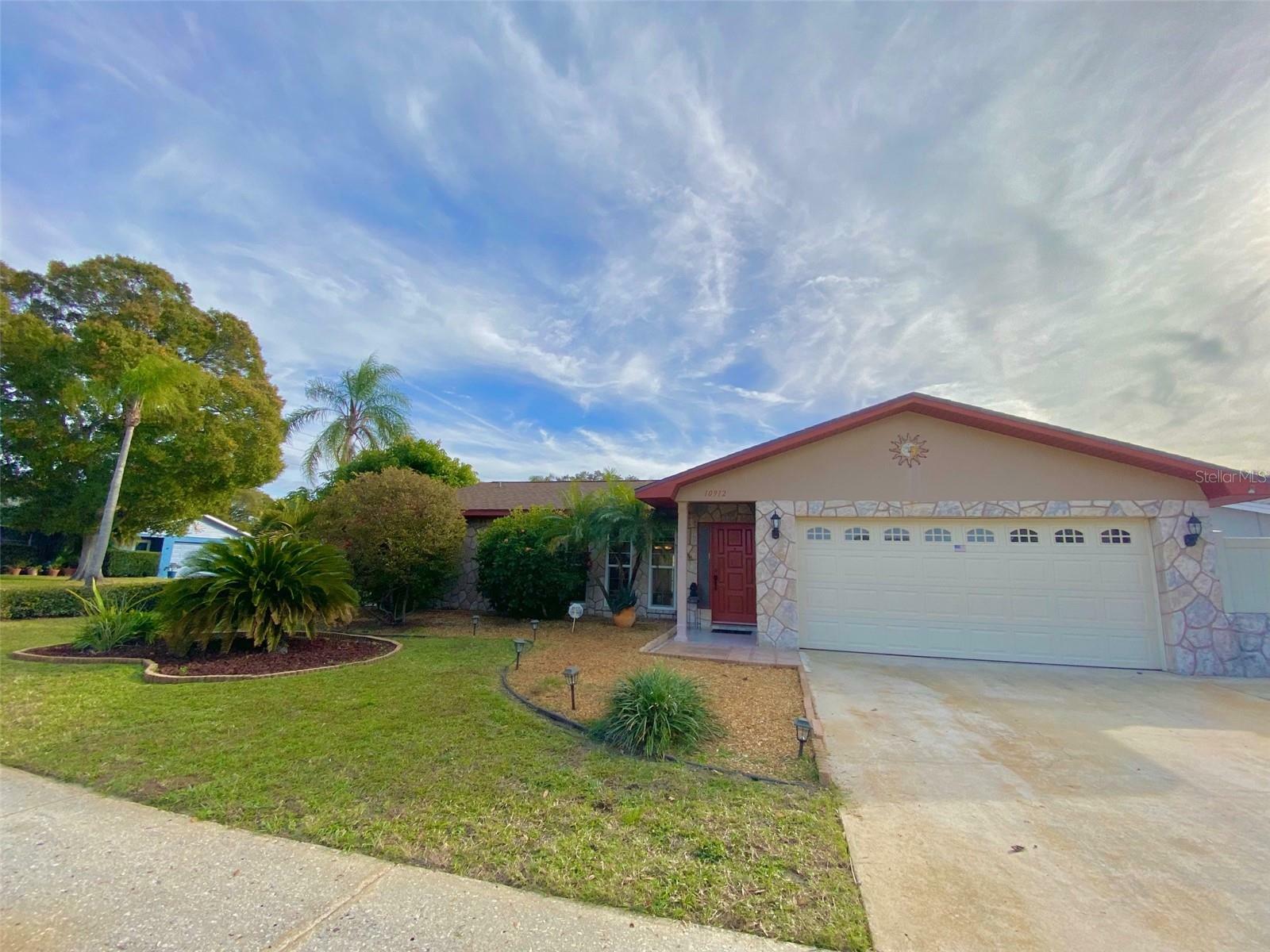 Property Photo:  10912 129th Ave  FL 33778 