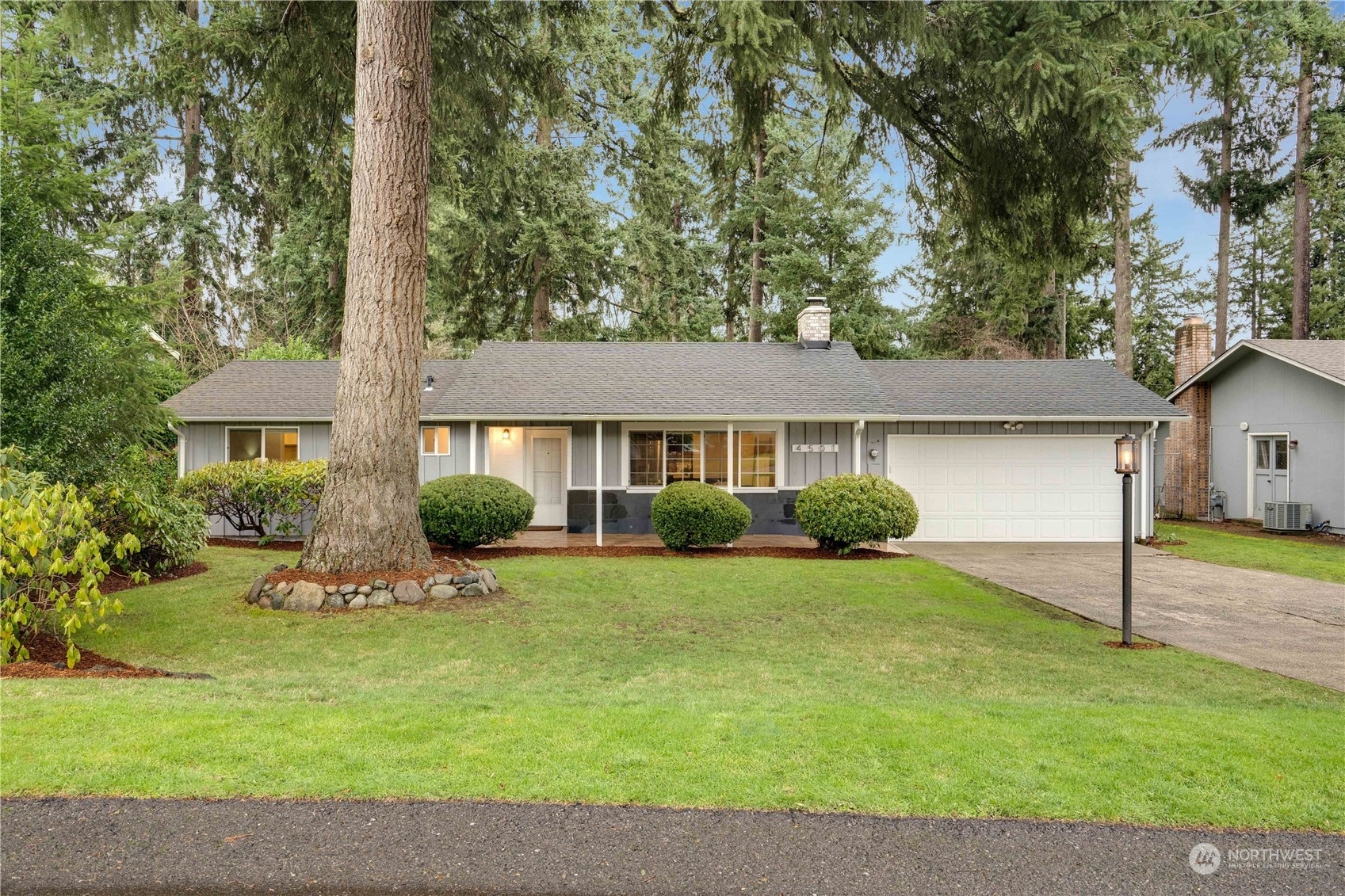 Property Photo:  4501 72nd Avenue W  WA 98466 