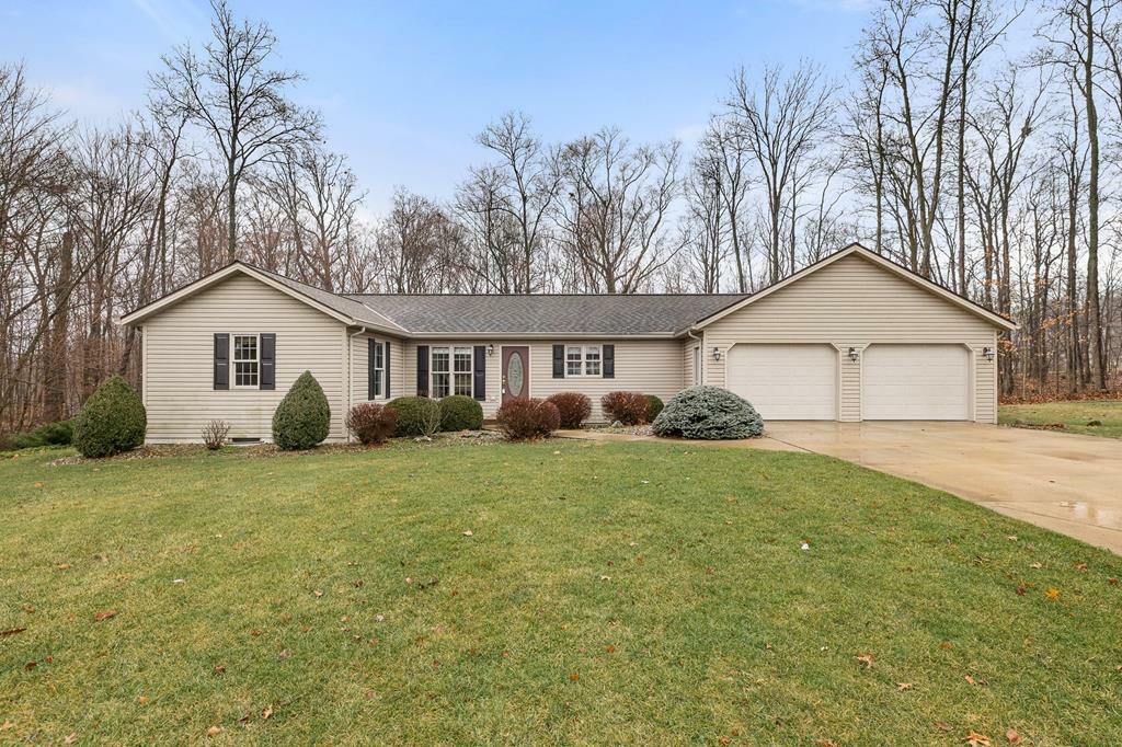 Property Photo:  2049 Stone Brook Circle  OH 44805 