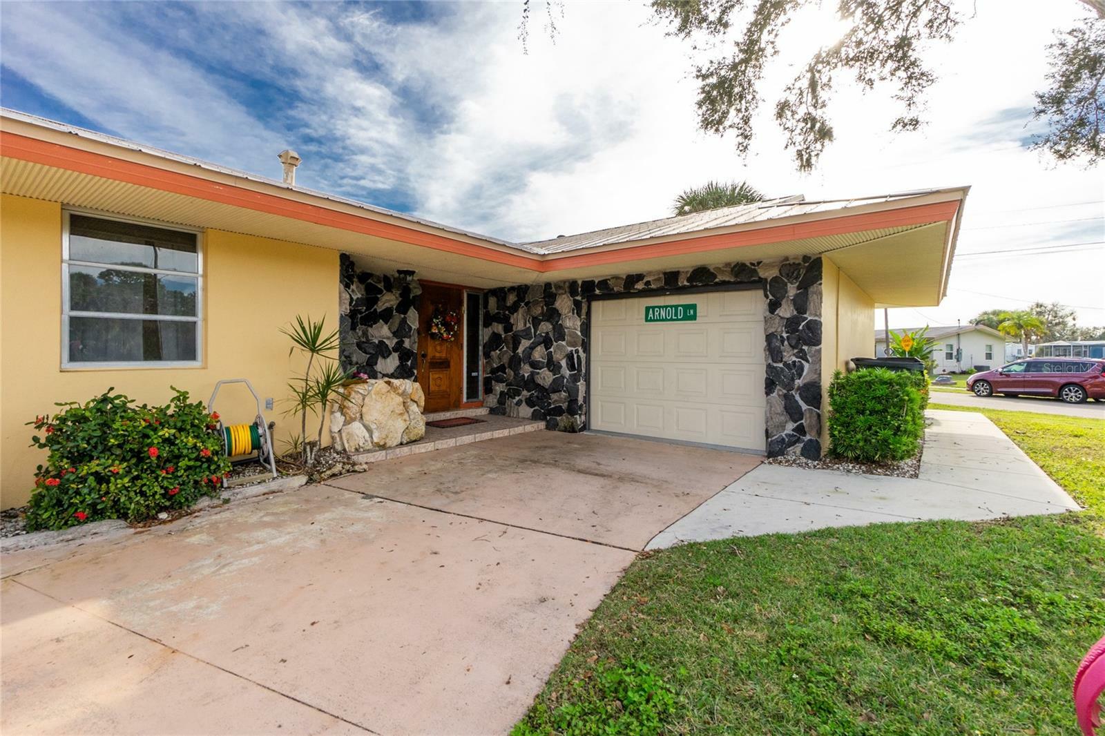 Property Photo: 8691 Sydney Avenue FL 34287