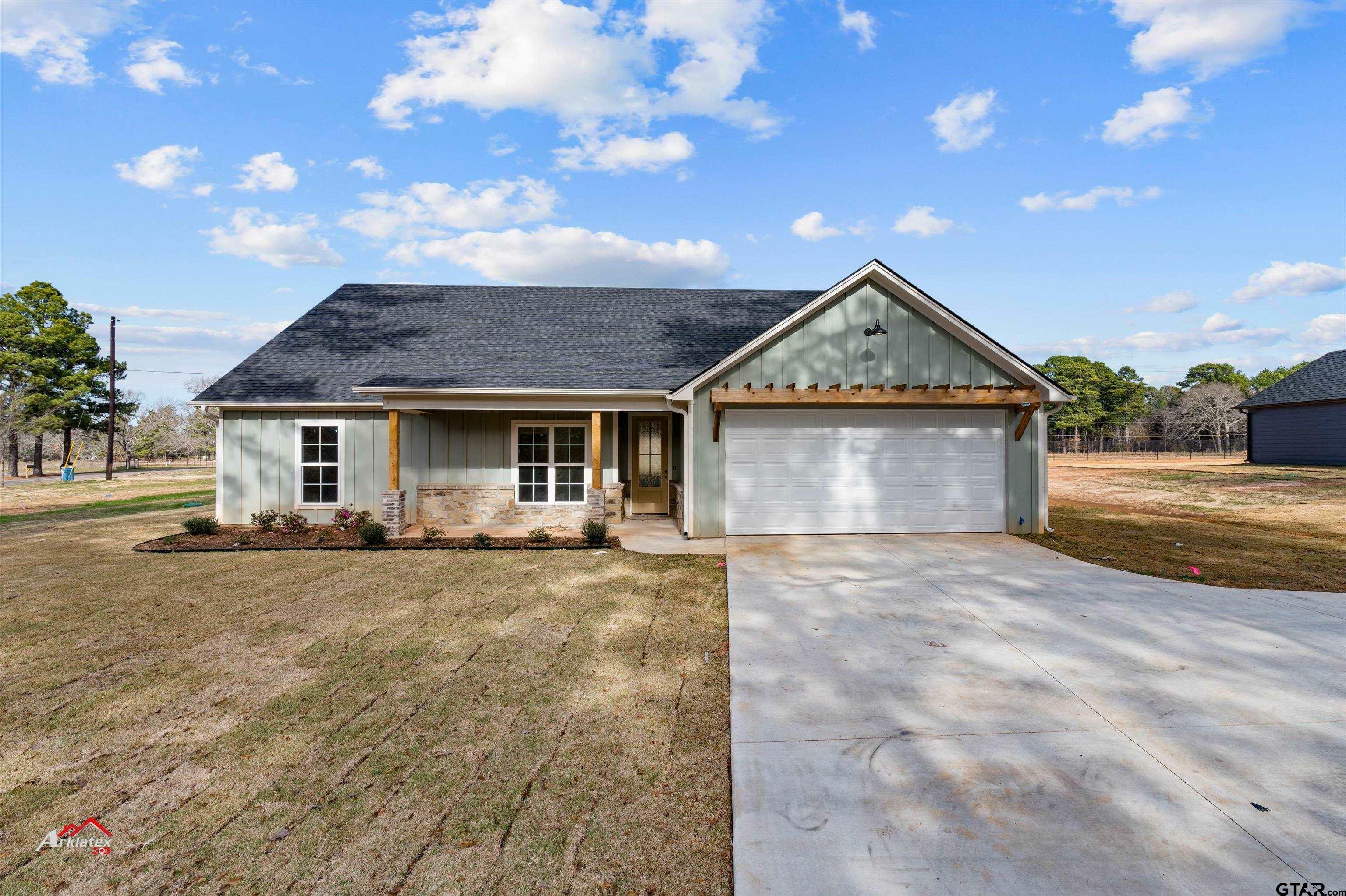 Property Photo:  1767 County Road 186  TX 75662 