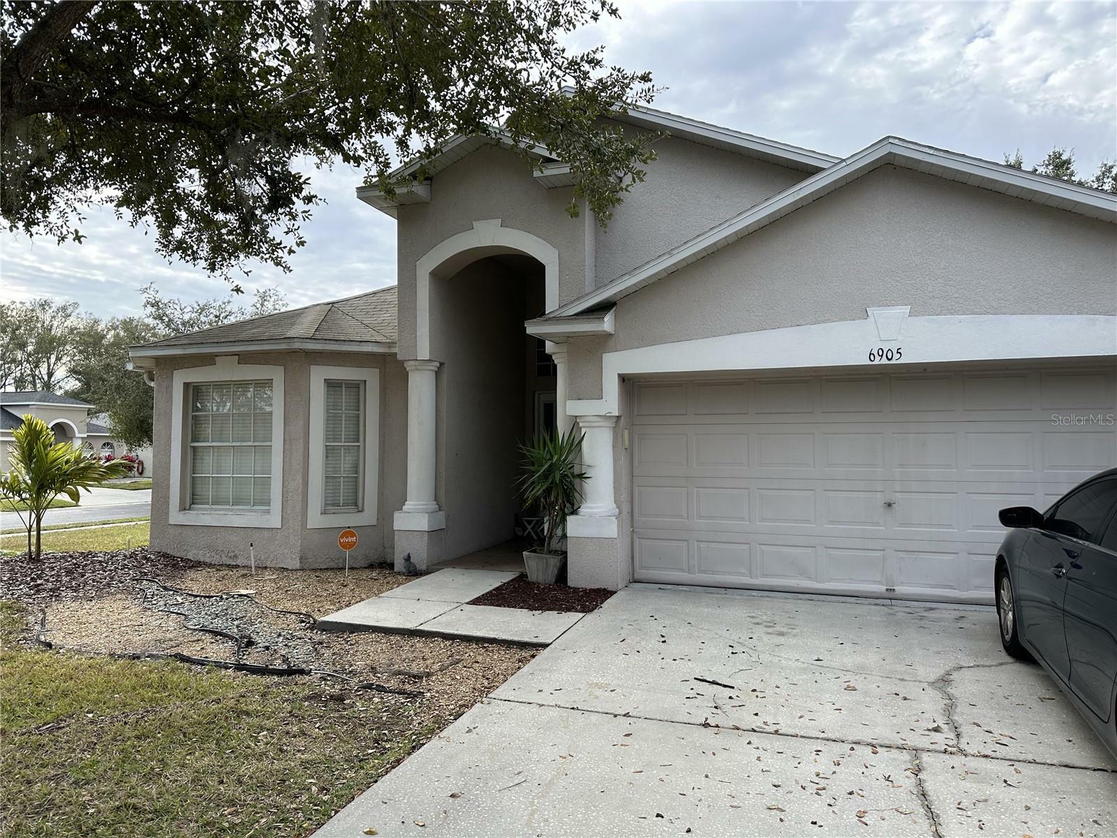 Property Photo:  6905 Sotra Street  FL 33545 