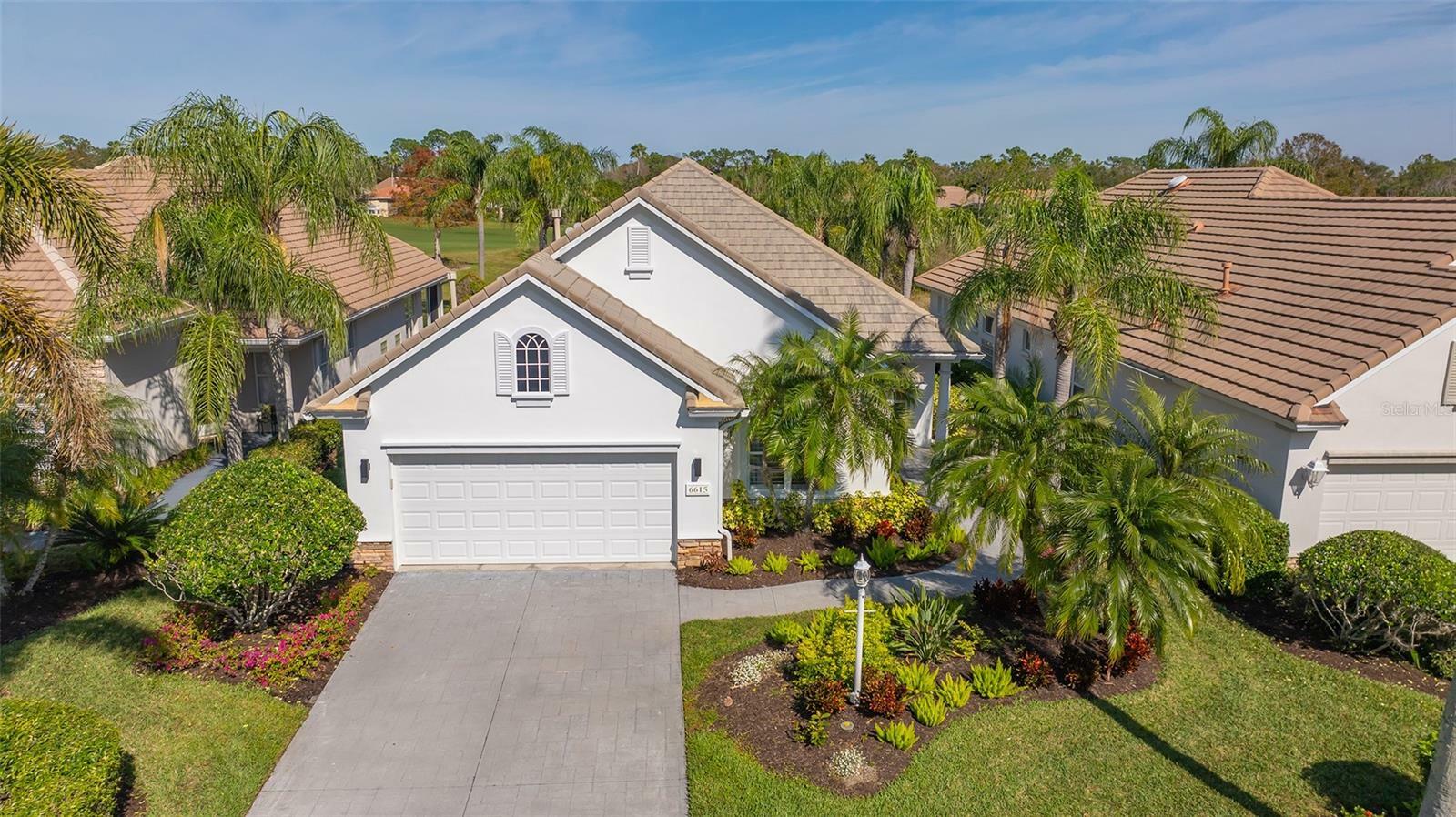 Property Photo:  6615 Oakland Hills Drive  FL 34202 