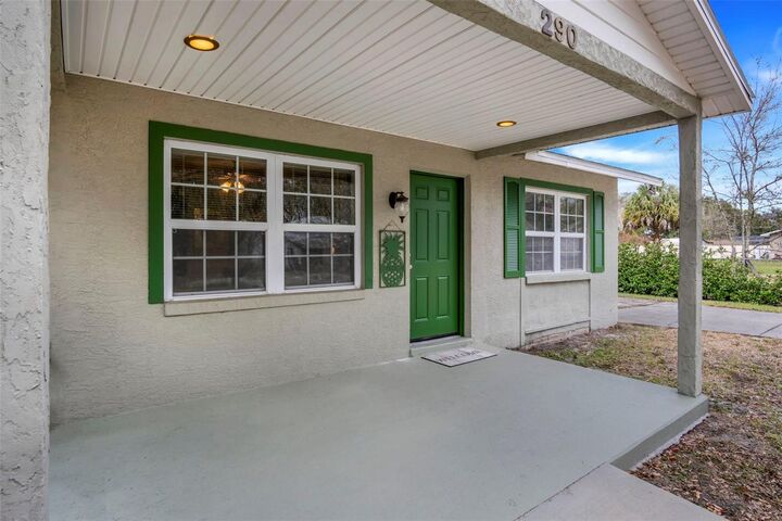 Property Photo:  290 Garden Avenue  FL 34736 