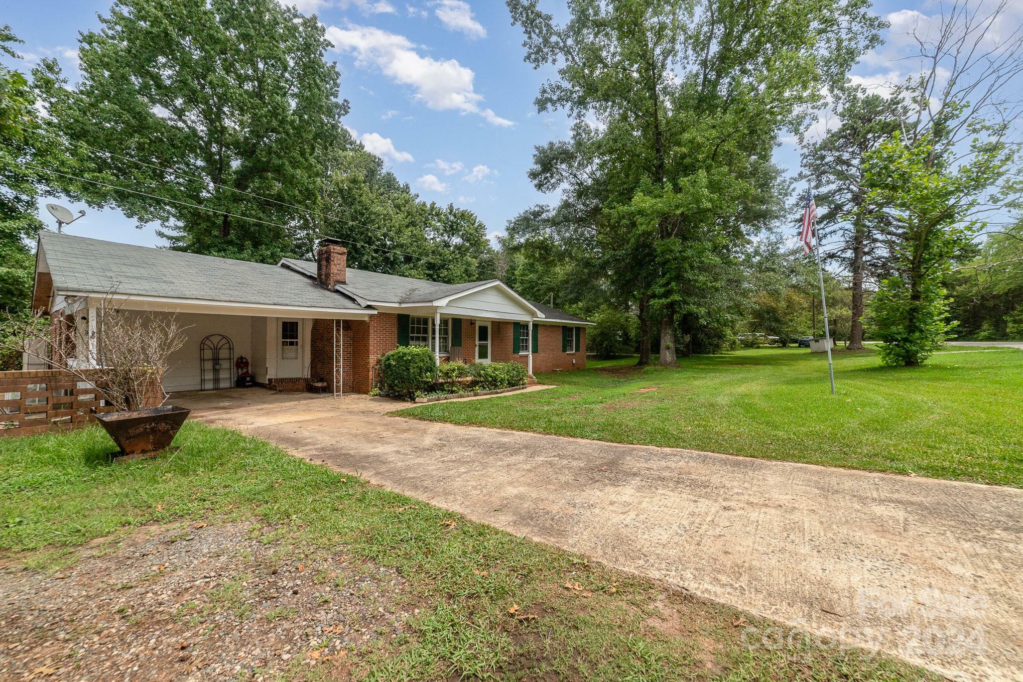 Property Photo:  2446 Wood Road  SC 29745 