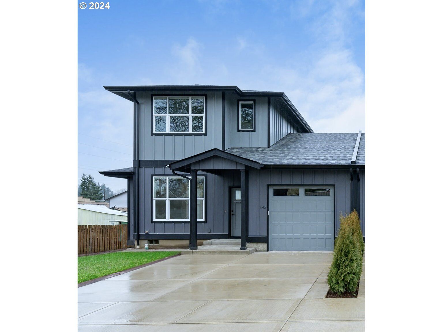 Property Photo: 443 N Adams St OR 97127