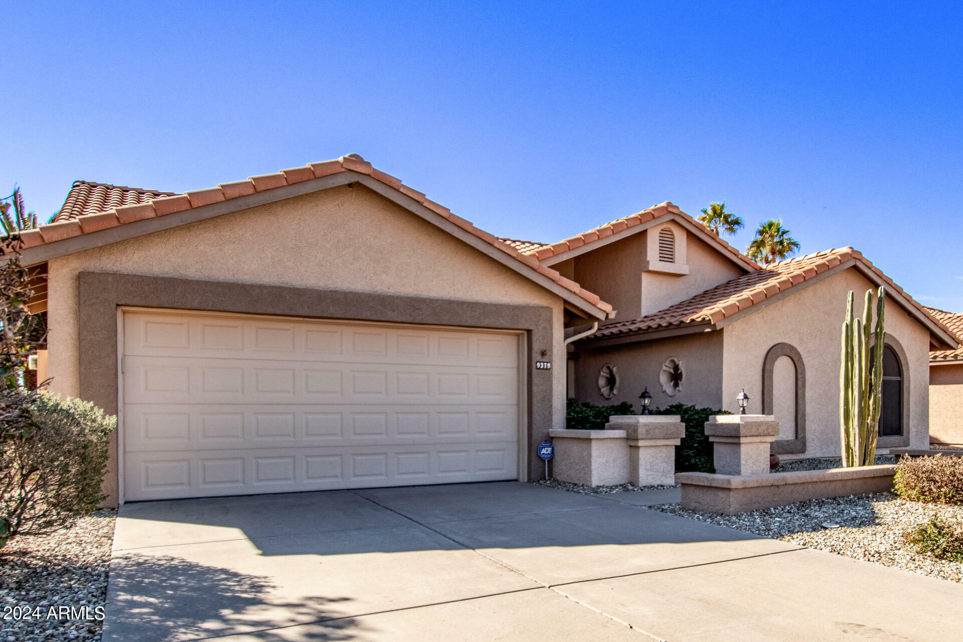 Property Photo:  9379 W Escuda Drive  AZ 85382 