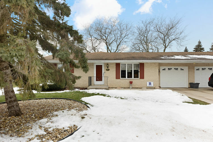 Property Photo:  1210 Sunnymeade Drive  IL 61068 