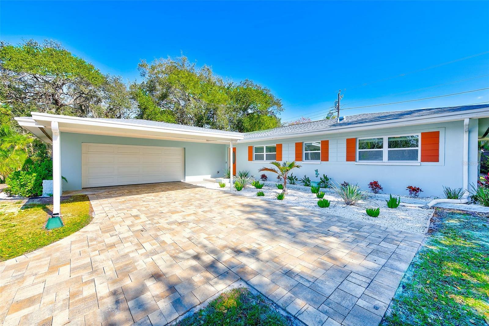 Property Photo:  665 Crescent Drive  FL 33770 