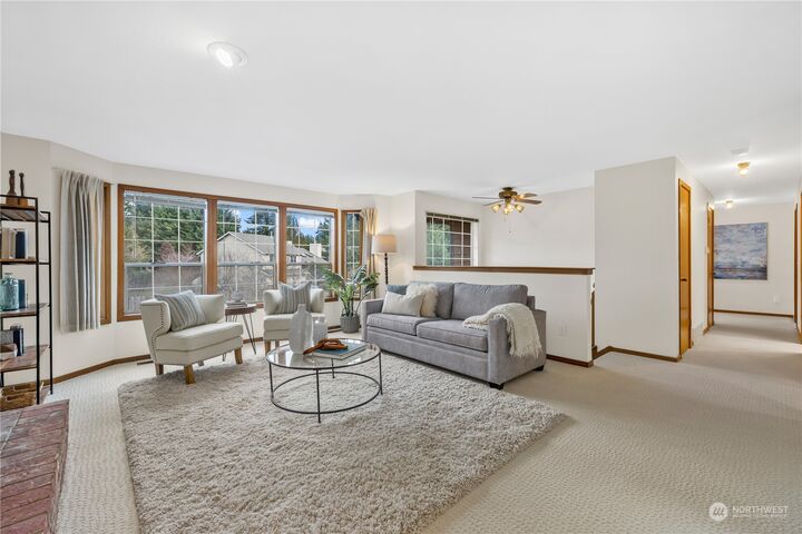 Property Photo: 22305 SE 244th Place WA 98038