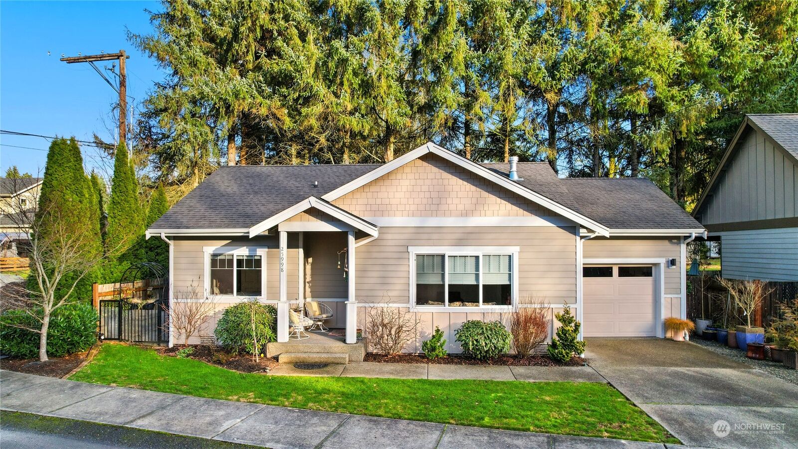 Property Photo:  25998 Arklow Place NE  WA 98346 