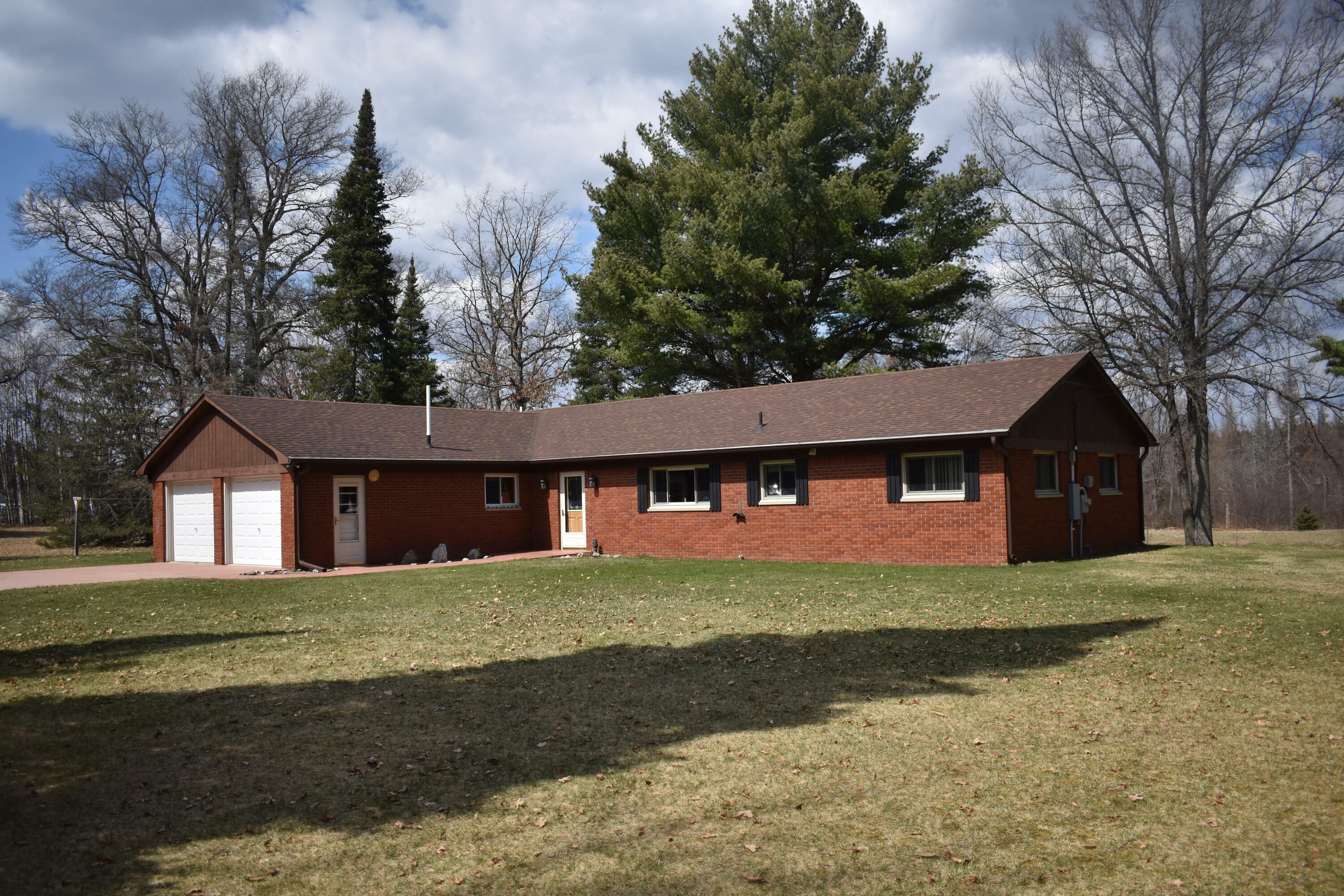 Property Photo:  3858 W Oakland Trail  MI 48653 