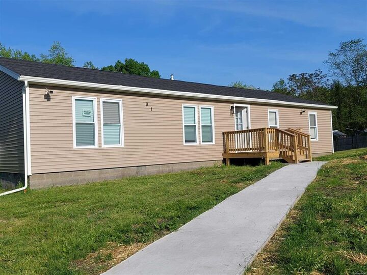 91 Dorsey Lane  Poughkeepsie NY 12601 photo